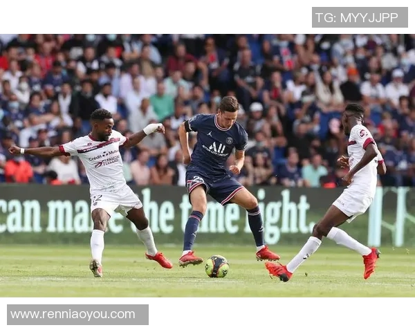 克莱蒙与巴黎足球会激战正酣谁能在这场较量中笑到最后